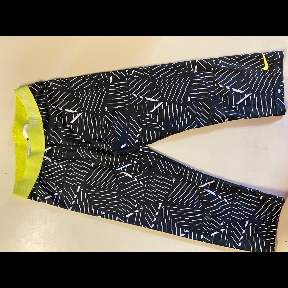 Nike workout leggings
